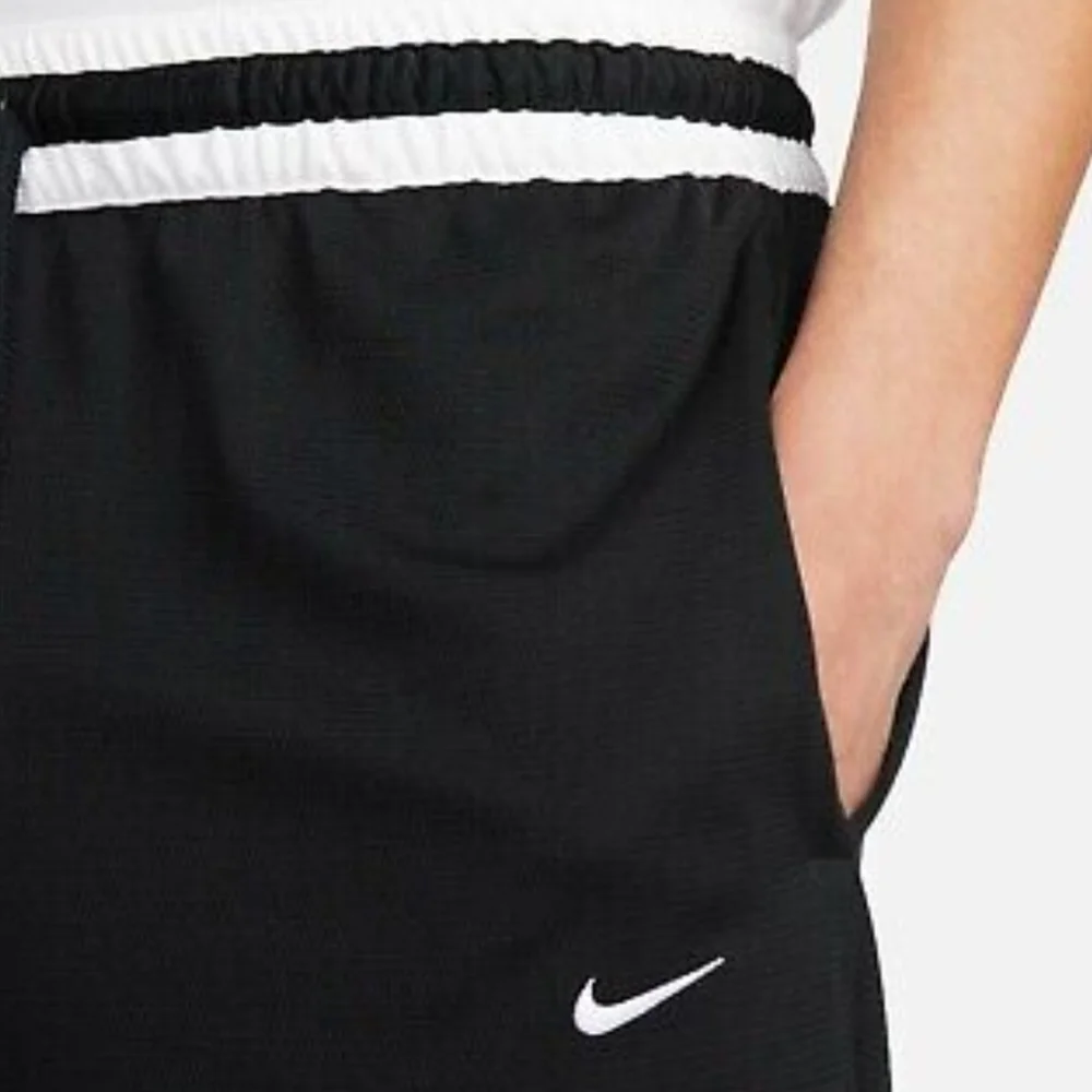 NWT Men's Nike Dri-fit DNA 10" Shorts - Picture 7 of 12